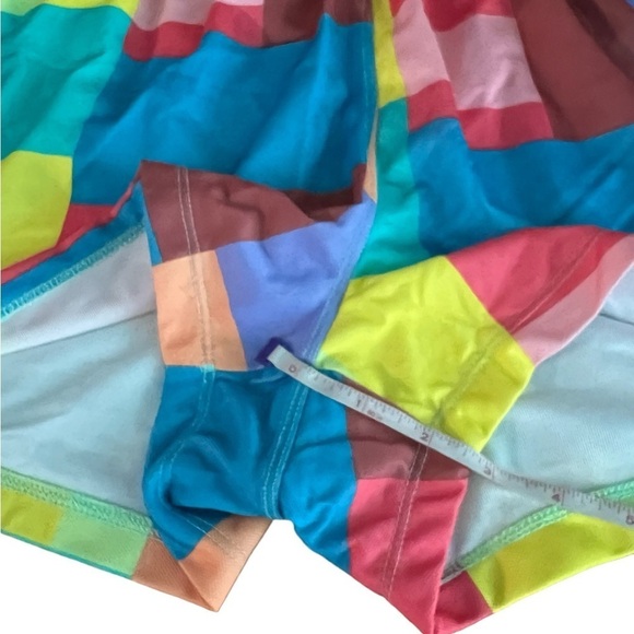 ADIDAS WOMEN’S COLORFUL ATHLETIC SHORTS SIZE XL NWOT - Picture 8 of 12